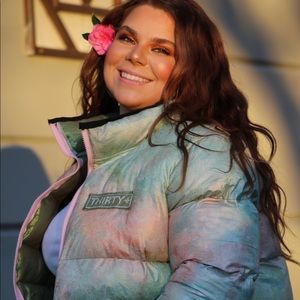 Meet your Posher, Taylor